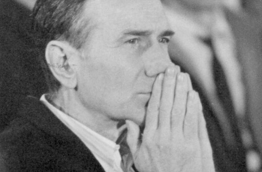 Svezak sjećanja: Alija Isaković – “Biserje” i “Sunce o desno rame” za putovanje njegove duše